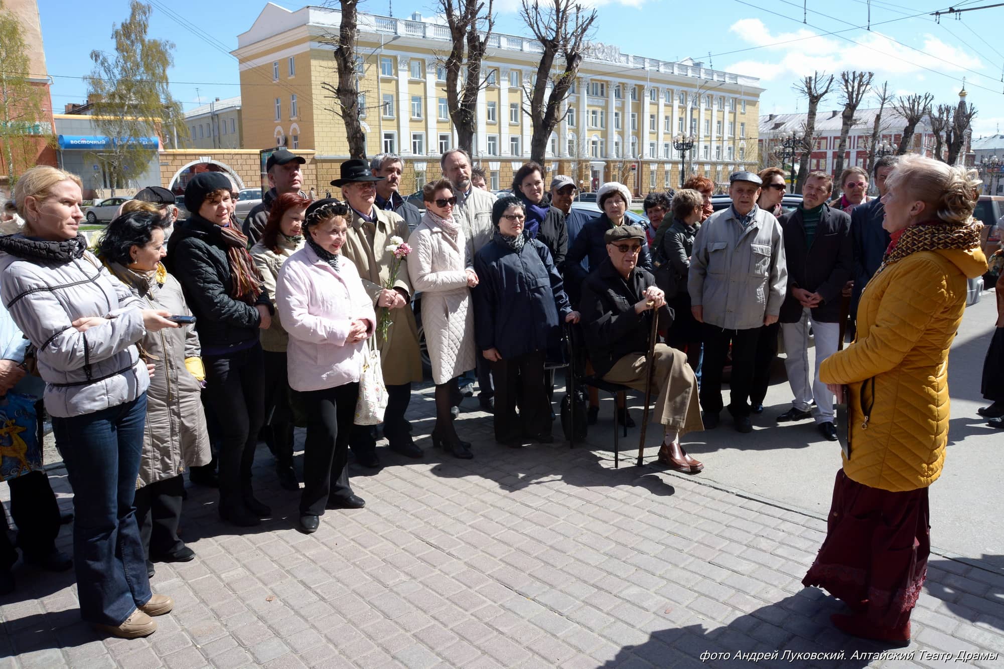 Память наших сердец…  Открытие информационной доски, посвященной народной артистке России Светлане Талалаевой 
