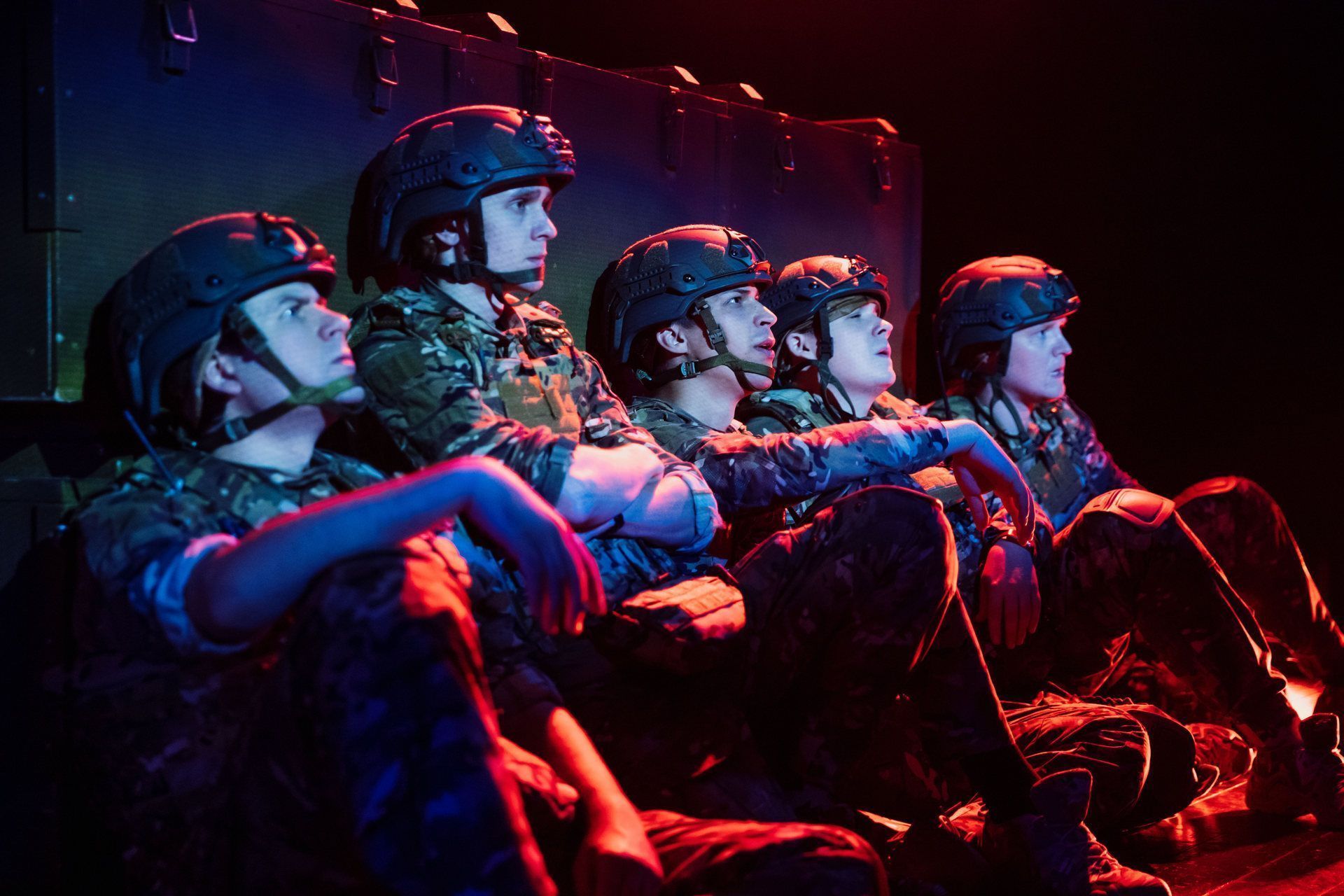 «А в доме том солдата ждут»: 16 показов самого честного спектакля о героях СВО — в городах и районах Алтайского края