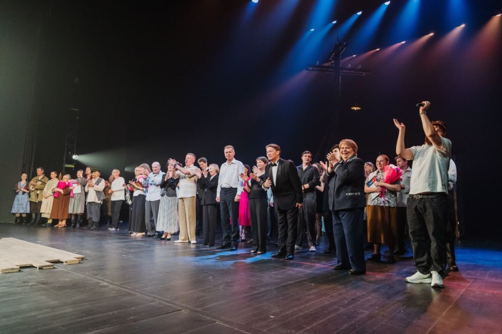 104 года на сцене: Алтайский краевой театр драмы имени В.М. Шукшина отмечает день рождения