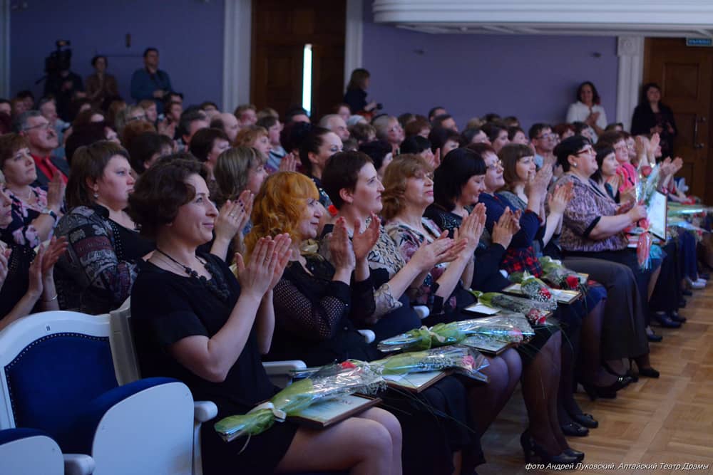 ФОТООТЧЕТ. Артистка Лена Кегелева – победитель конкурса «Лучший работник культуры года»! 