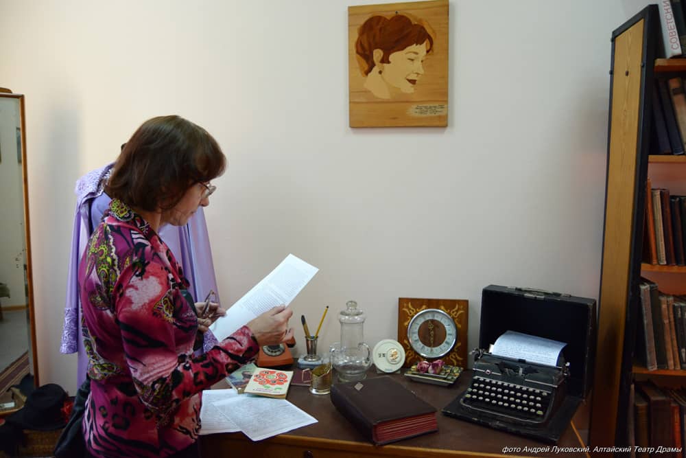 ПОМНИМ И ЛЮБИМ. 27 апреля исполняется год, как не стало народной артистки РФ Светланы Петровны Талалаевой