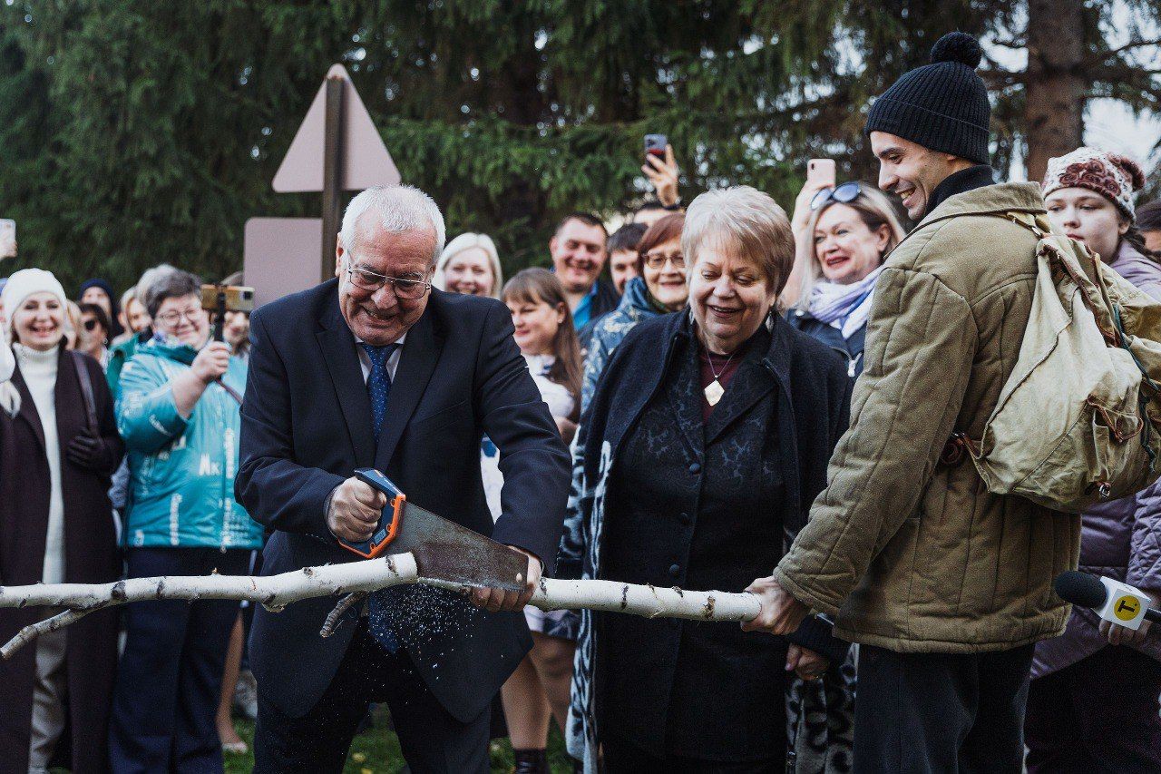 104 года на сцене: Алтайский краевой театр драмы имени В.М. Шукшина отмечает день рождения