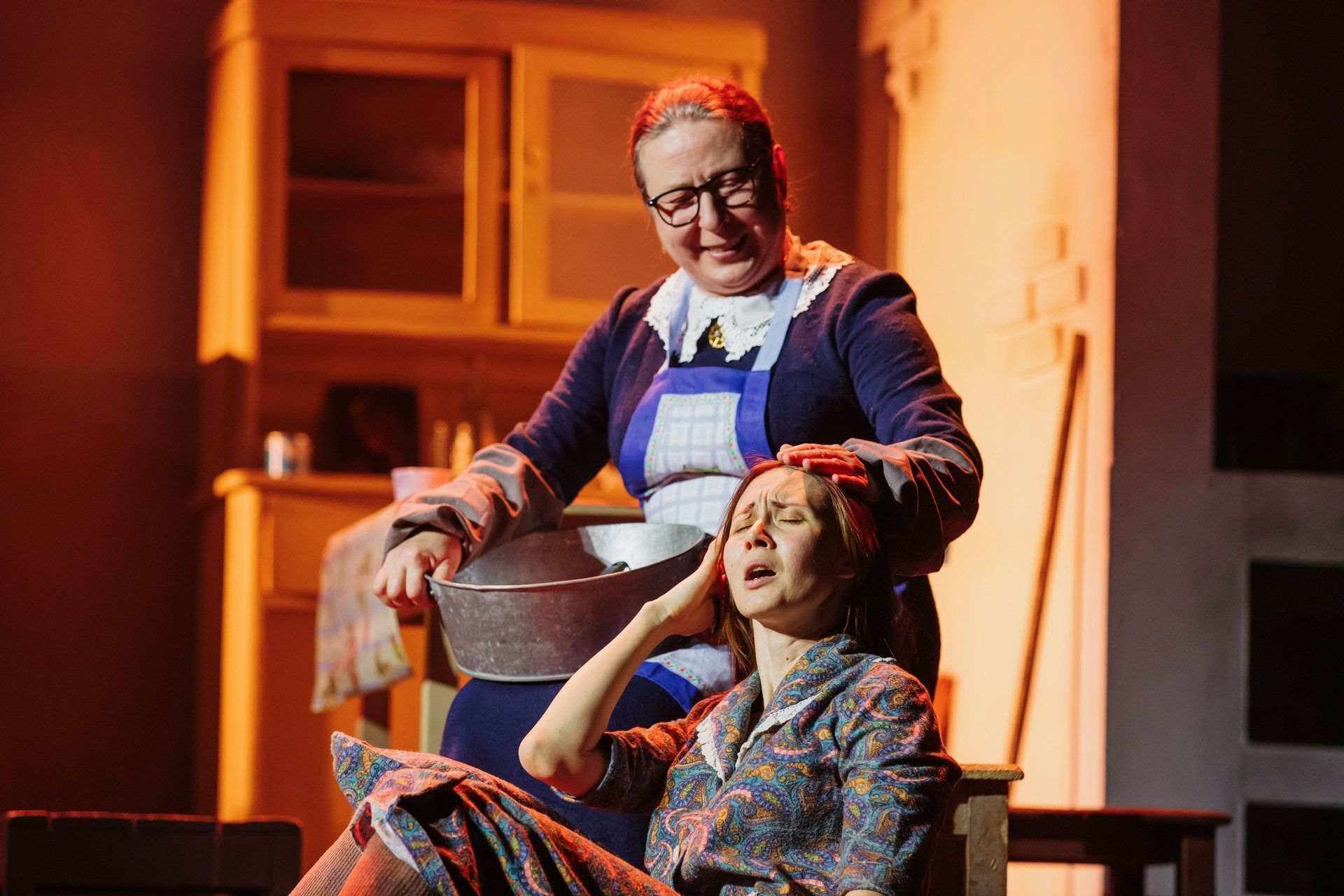 «Всё о любви»: премьера новогоднего спектакля «Беги, Маруся!» прошла в Барнауле