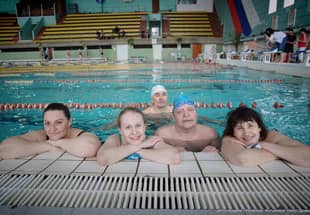 ТЕАТР ДРАМЫ – ЧЕМПИОН! В бассейне «Обь» прошли соревнования по плаванию между коллективами театров Барнаула