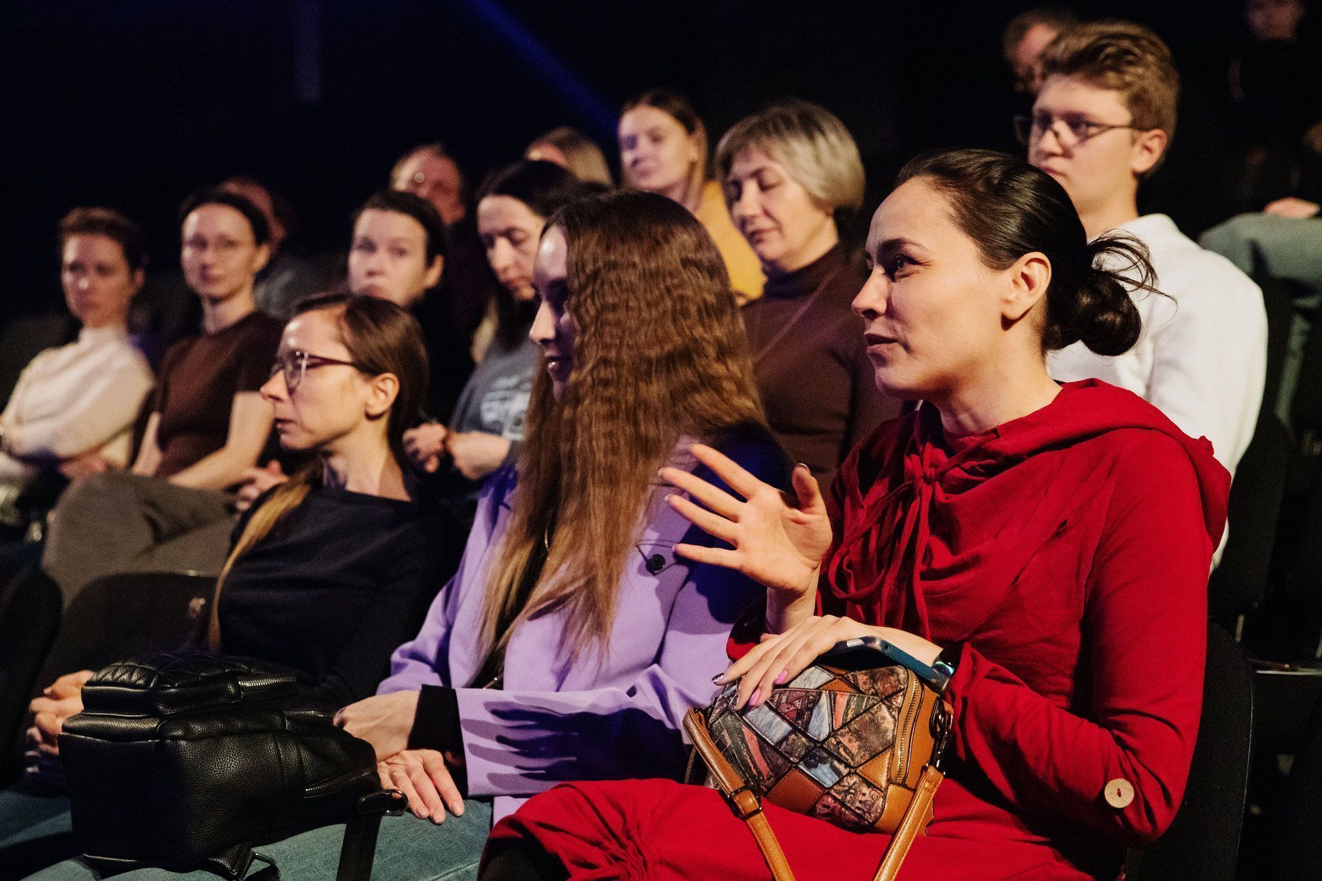 «Жанр — жизнь»: главный режиссёр Алтайской драмы встретился со зрителями