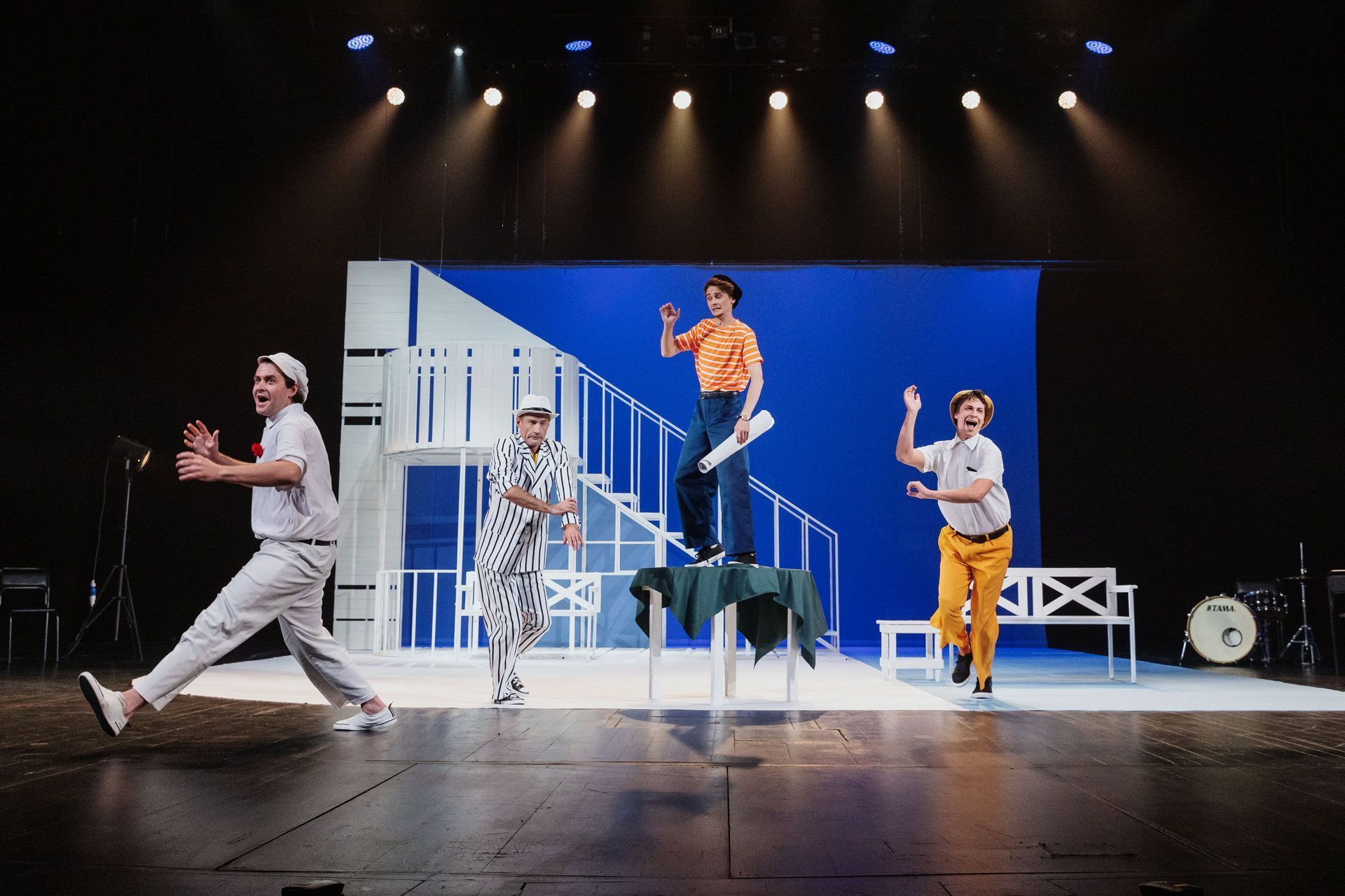 Сезон открыт: премьера лирической комедией «Чужой ребёнок» состоялась в театре драмы им. Шукшина 